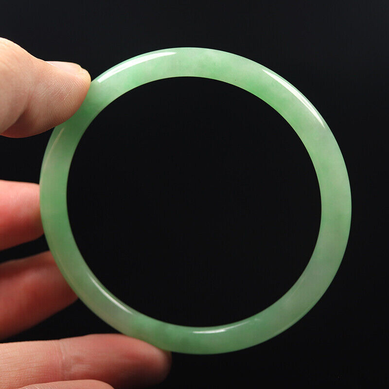 VINTAGE Large Jadeite Green Jade Bangle Size 63mm Round Princess Cut Size 63mm D19 - JazzyJewelbyAmina 