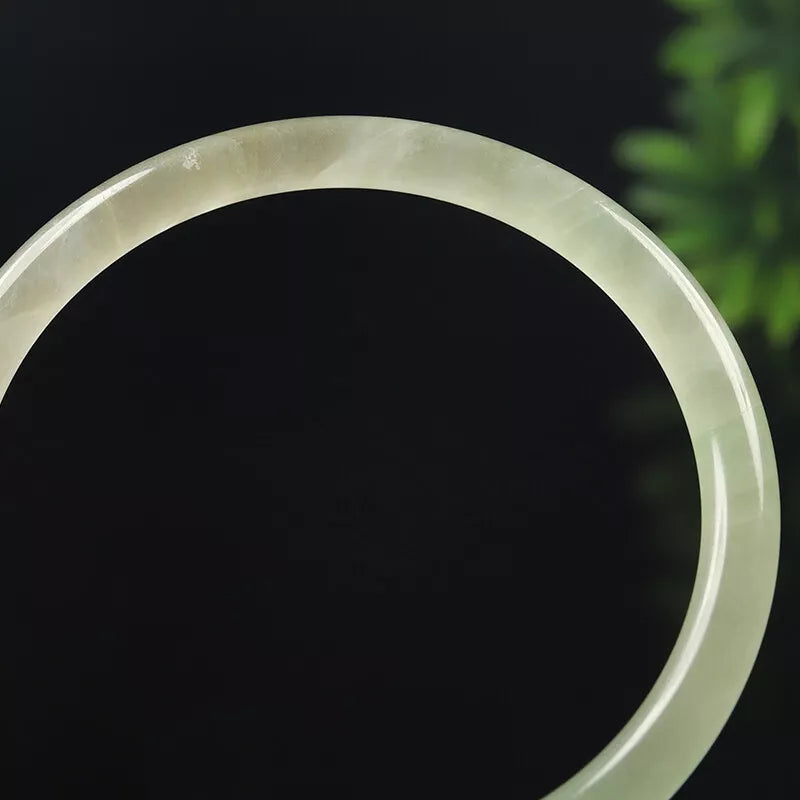 VINTAGE Medium Jadeite White Green Jade Bangle - Size 57mm A9923- Icy Jade! - JazzyJewelbyAmina 