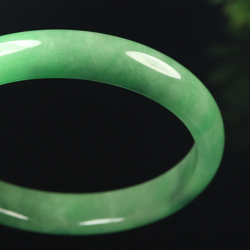 VINTAGE Large Jadeite Green Jade Bangle Size 60mm J783 - JazzyJewelbyAmina 