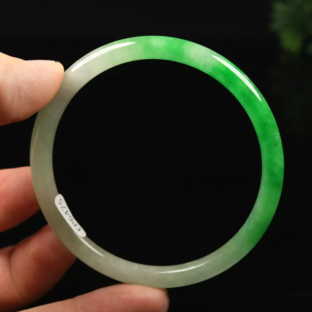 VINTAGE Large Jadeite Green/White Jade Bangle Size 62mm - Round Princess Thin Cut U475 - JazzyJewelbyAmina 