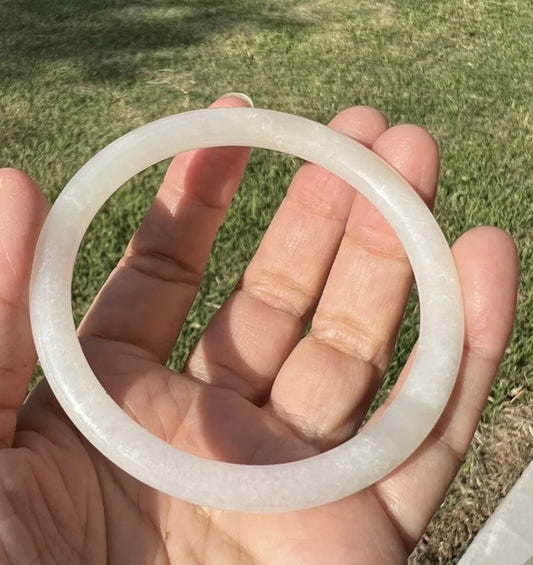VINTAGE Medium Hetian Nephrite Jade Bangle from Burma - Thin Stackable Bangle 57mm - JazzyJewelbyAmina 