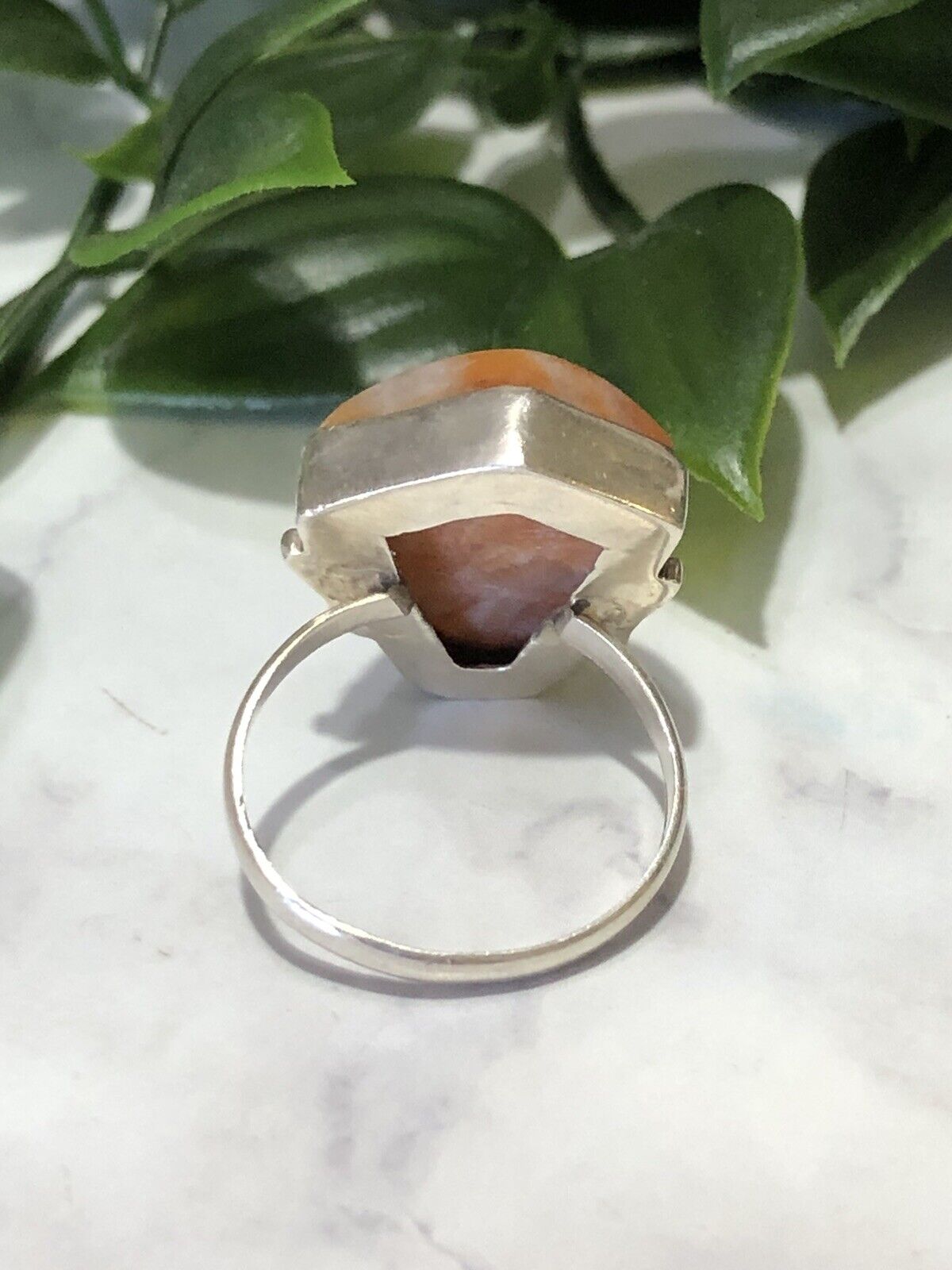 VINTAGE Orange Agate Stone Ring - Sterling Silver (stamped 925) band Size Medium 7.5 US - JazzyJewelbyAmina 